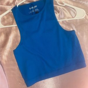 Garage top brand new and never been worn.